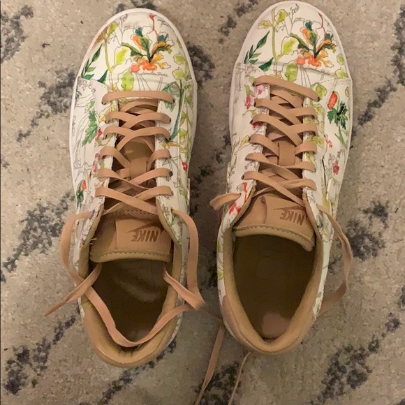 nike liberty 2019